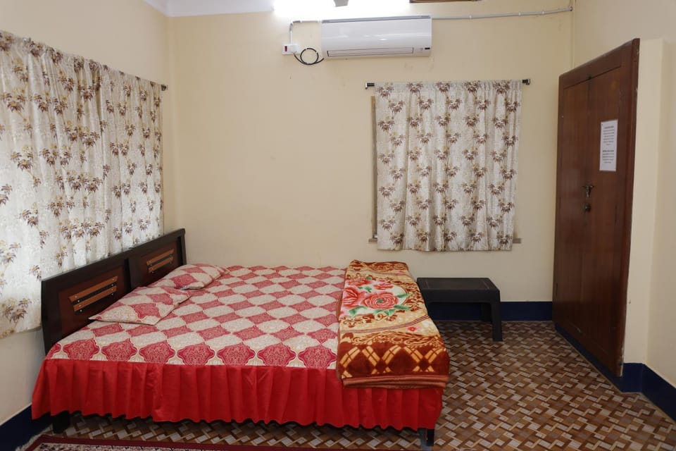 Bed, Bedroom, air conditioner