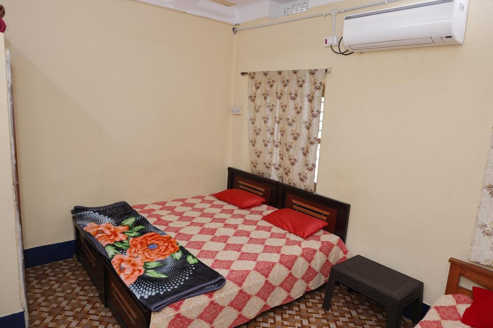 Bed, Bedroom, air conditioner