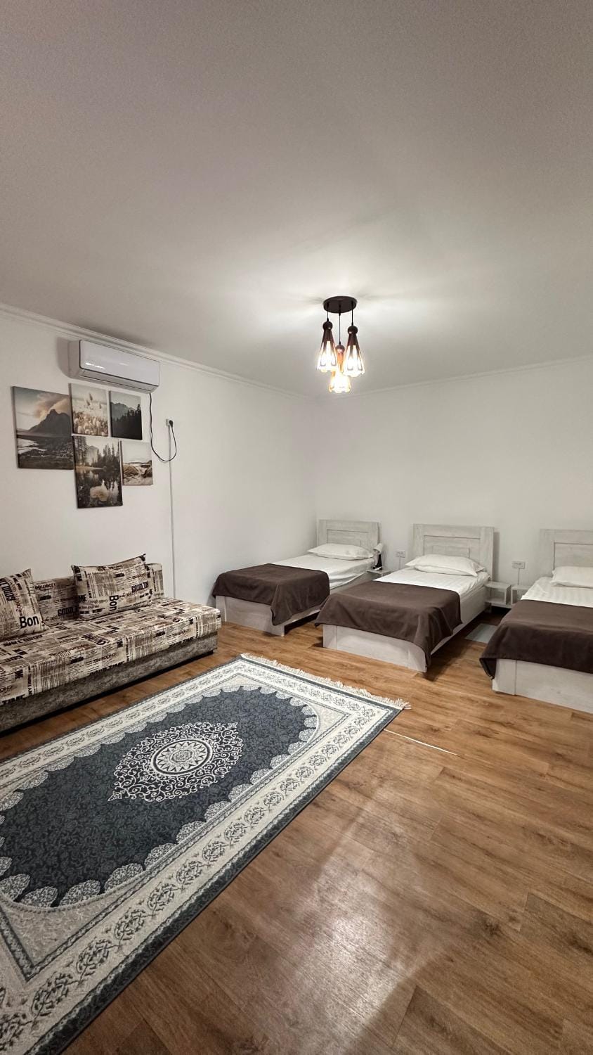 "Гостевой дом Анны" по улице Абая, 165 Apartment in Almaty Region, Kazakhstan