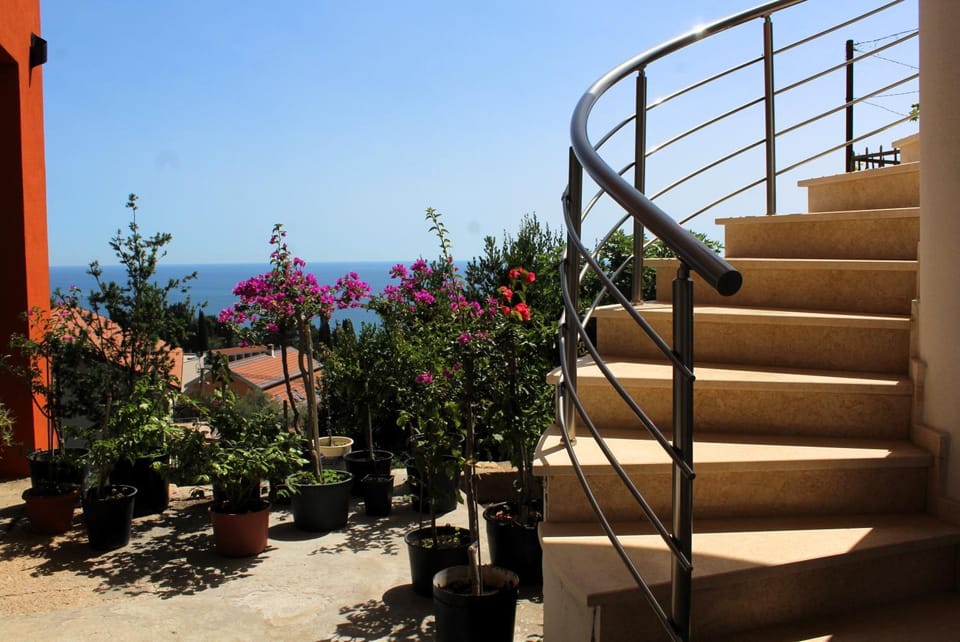 Patio, Garden view, Sea view