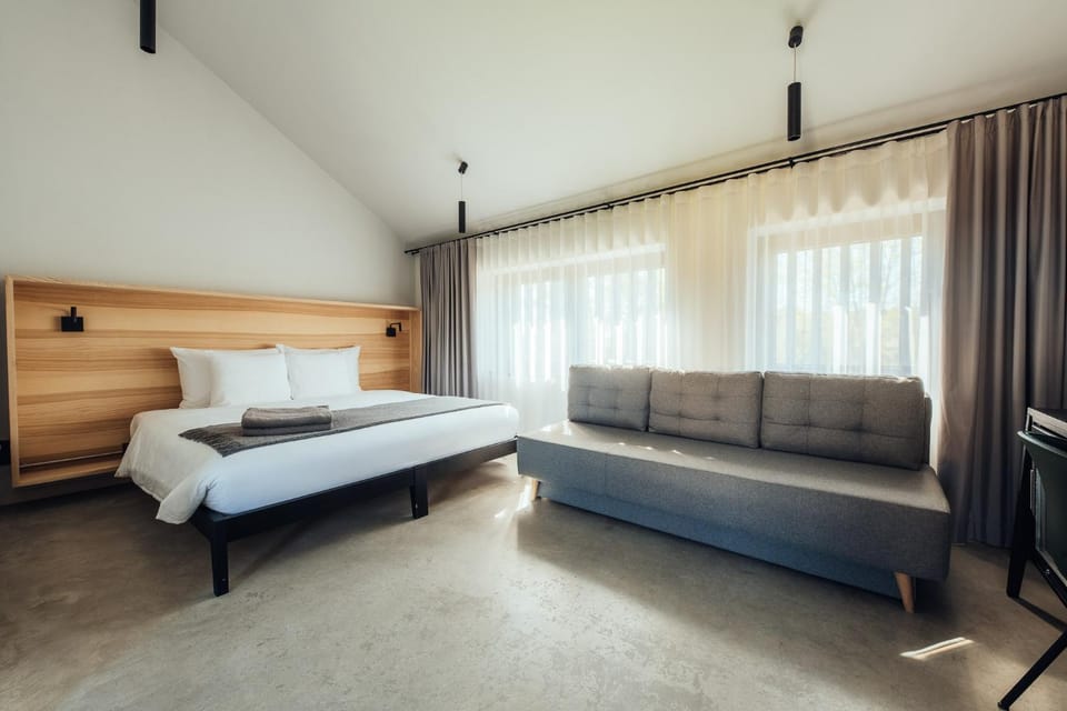 Bedroom, Family