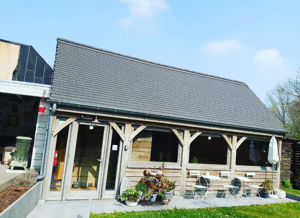 Property building, Day