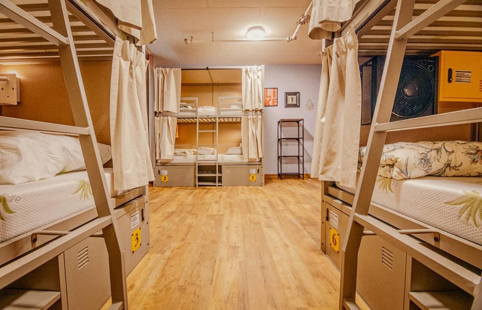 Bed, Bedroom, bunk bed