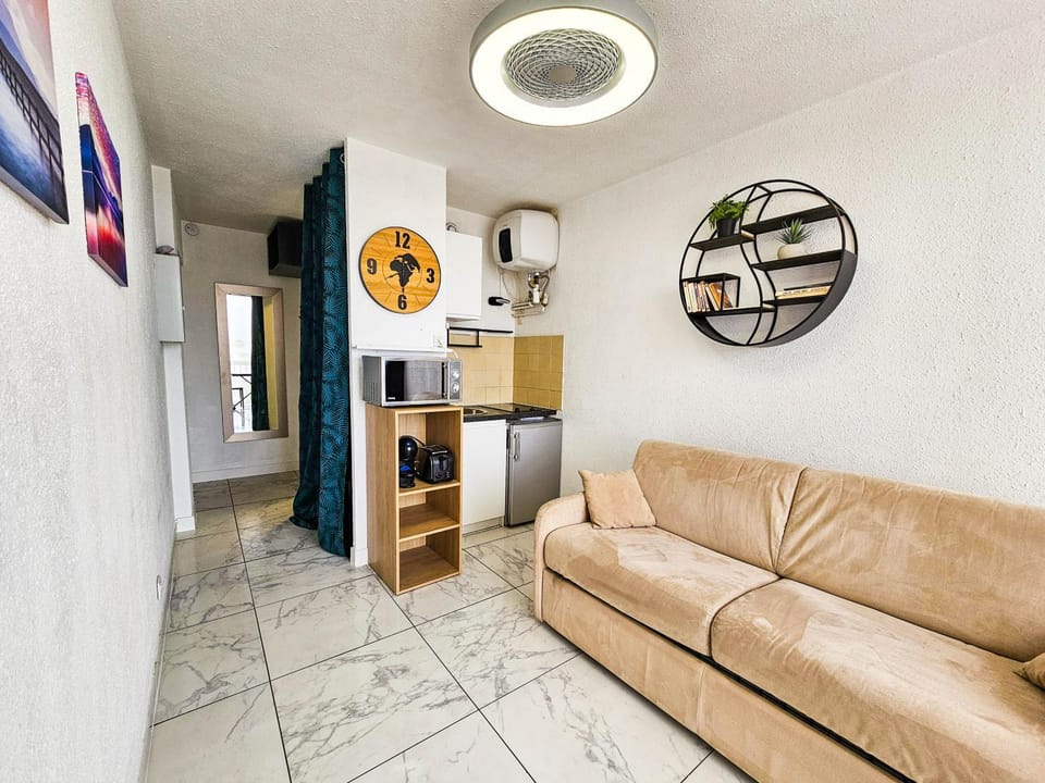 CHARMANT studio proche de la mer Apartment in Le Grau-du-Roi