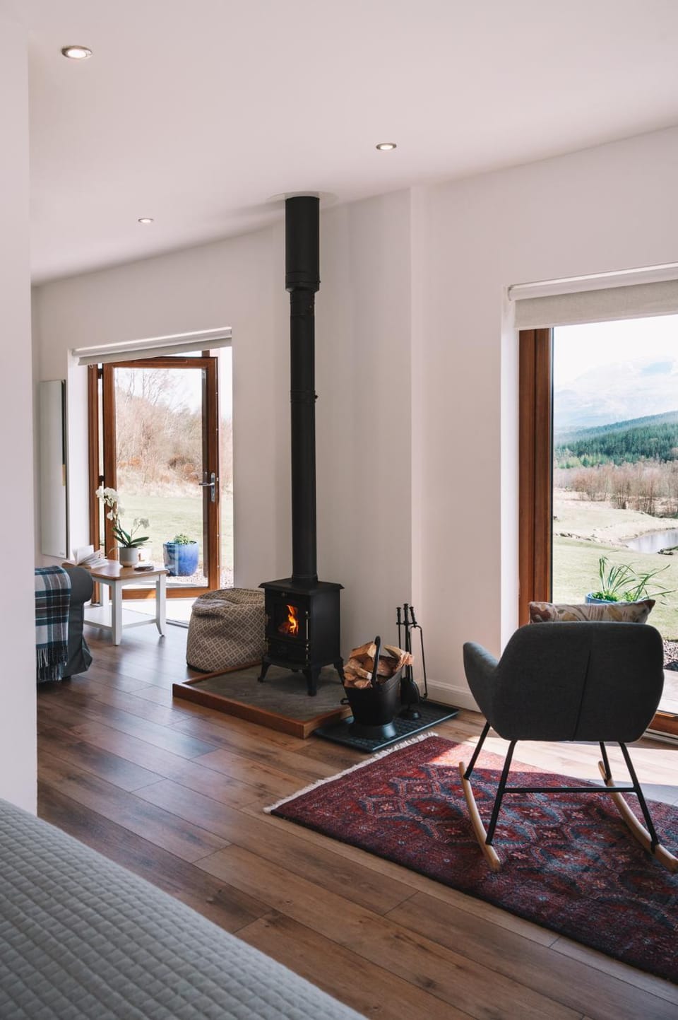 Living room, Seating area, flat iron