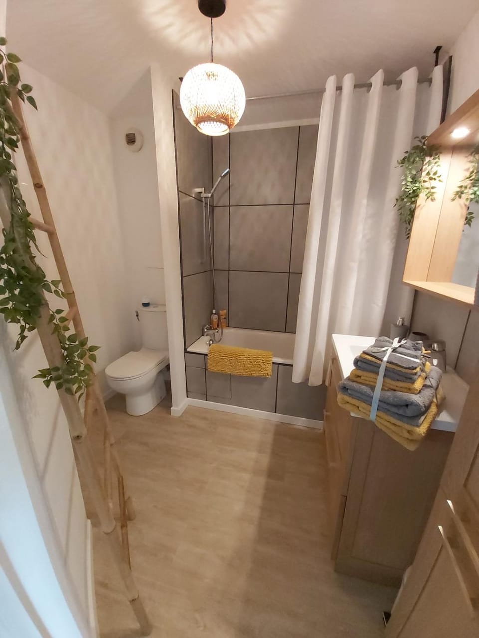 Le Sporting Land - avec entrée autonome, parking privé & sa piscine ! - Apartment in Gaillac