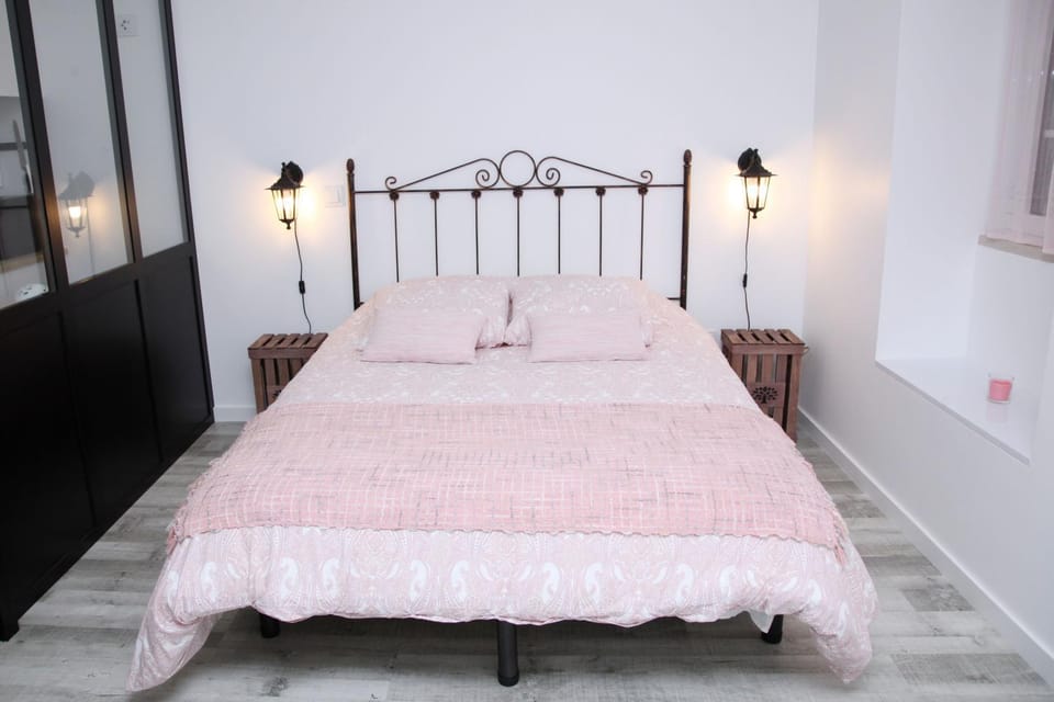 Bed & Seaside - Rosa Verde Apartment in Nazaré