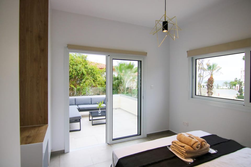 Balcony/Terrace, Balcony/Terrace, Living room, Seating area