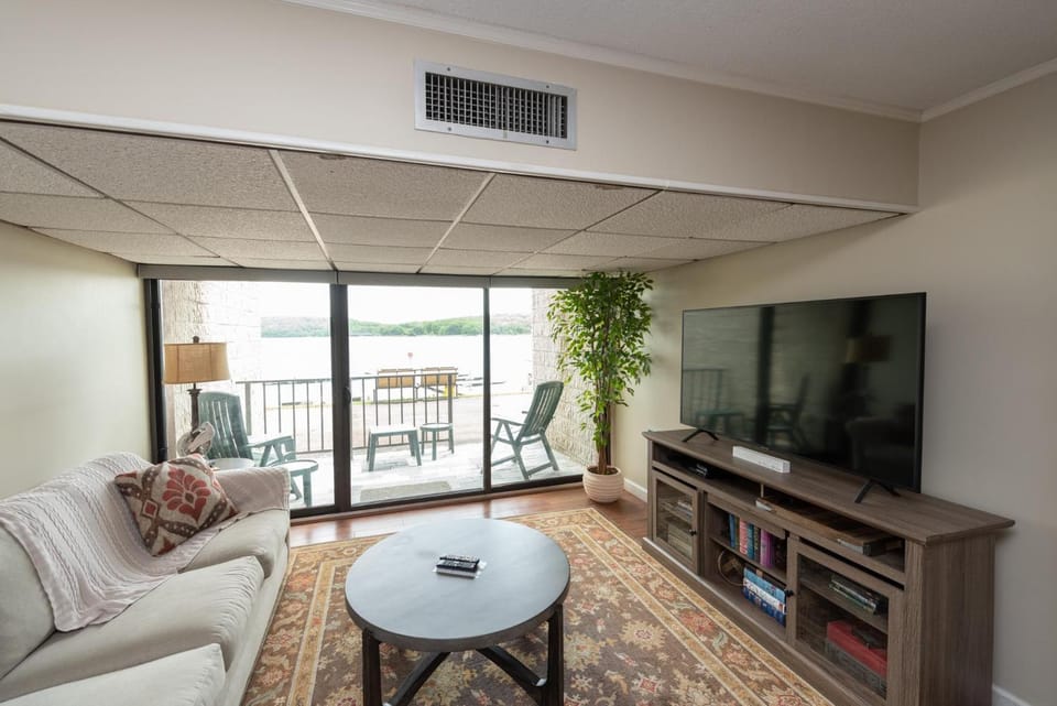 102B One Bedroom One Bath House in Deep Creek Lake