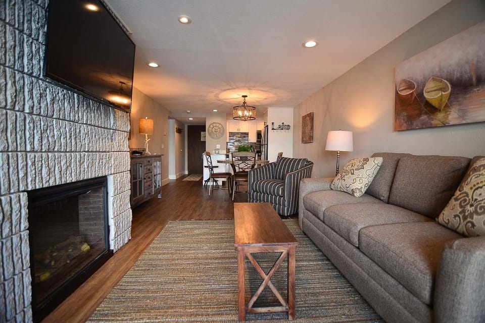202B One Bedroom One Bath House in Deep Creek Lake