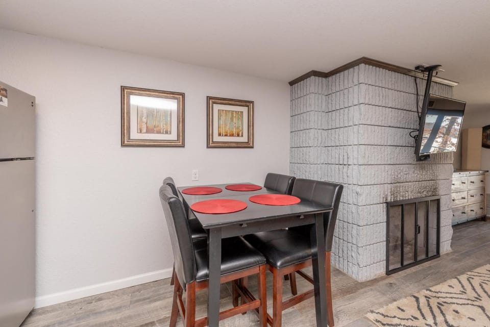 205A Efficiency One Bath House in Deep Creek Lake