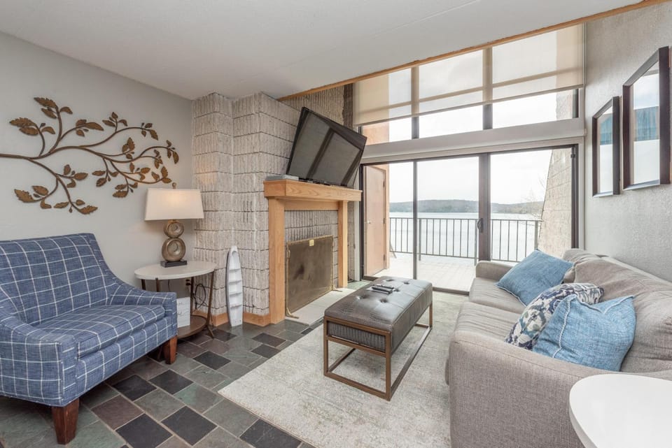 301D Two Bedroom Two Bath House in Deep Creek Lake