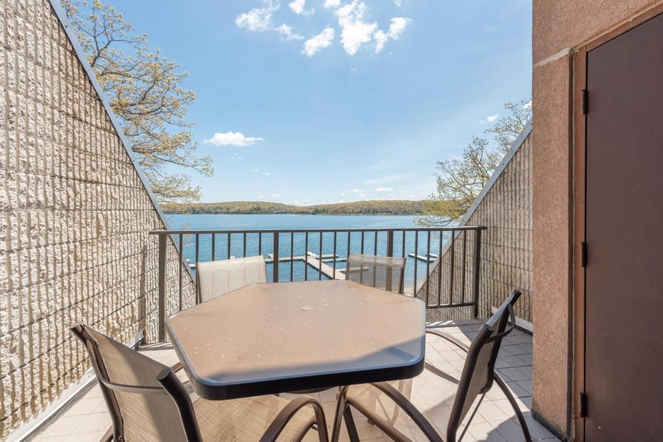 303D Two Bedroom Two Bath House in Deep Creek Lake