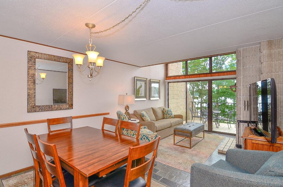 305E Three Bedroom Three Bath House in Deep Creek Lake