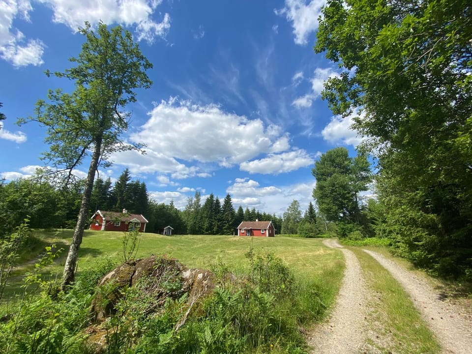 Källåsens Stuguthyrning House in Västra Götaland County