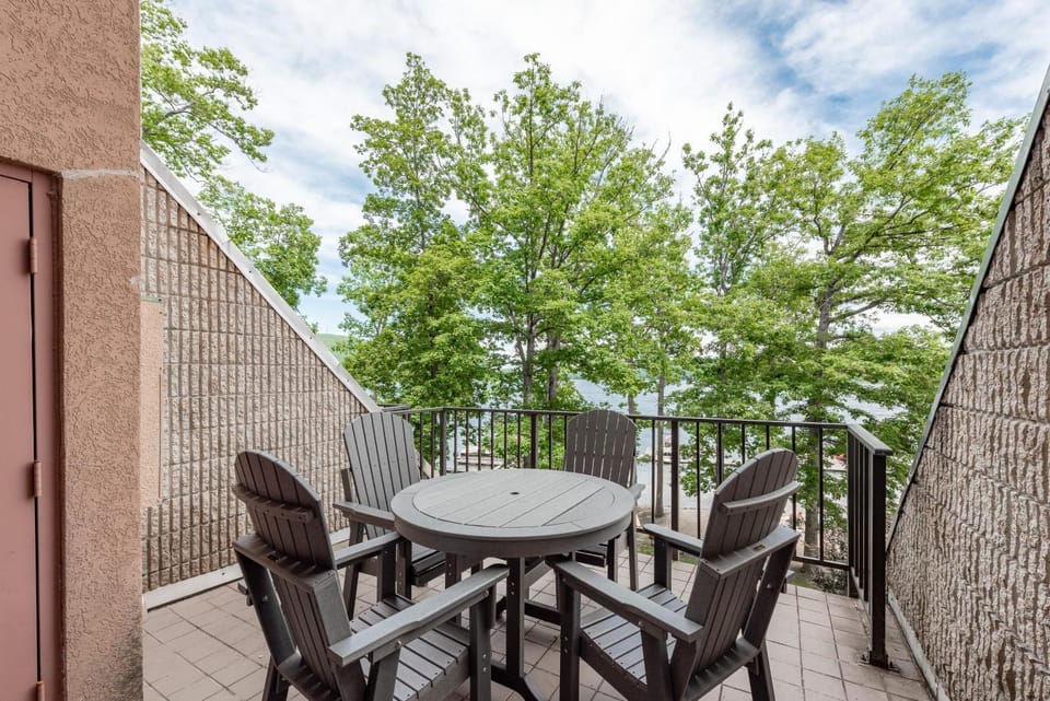 306C One Bedroom One Bath House in Deep Creek Lake