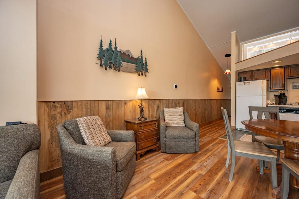 711H Studio Loft One Bath House in Deep Creek Lake