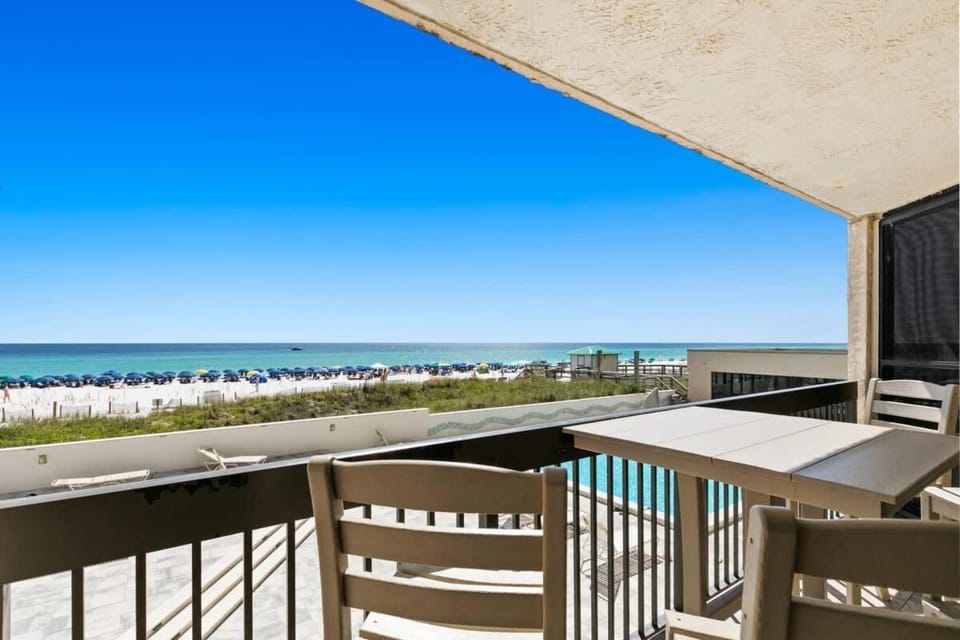 SunDestin Resort Unit 0201 House in Destin