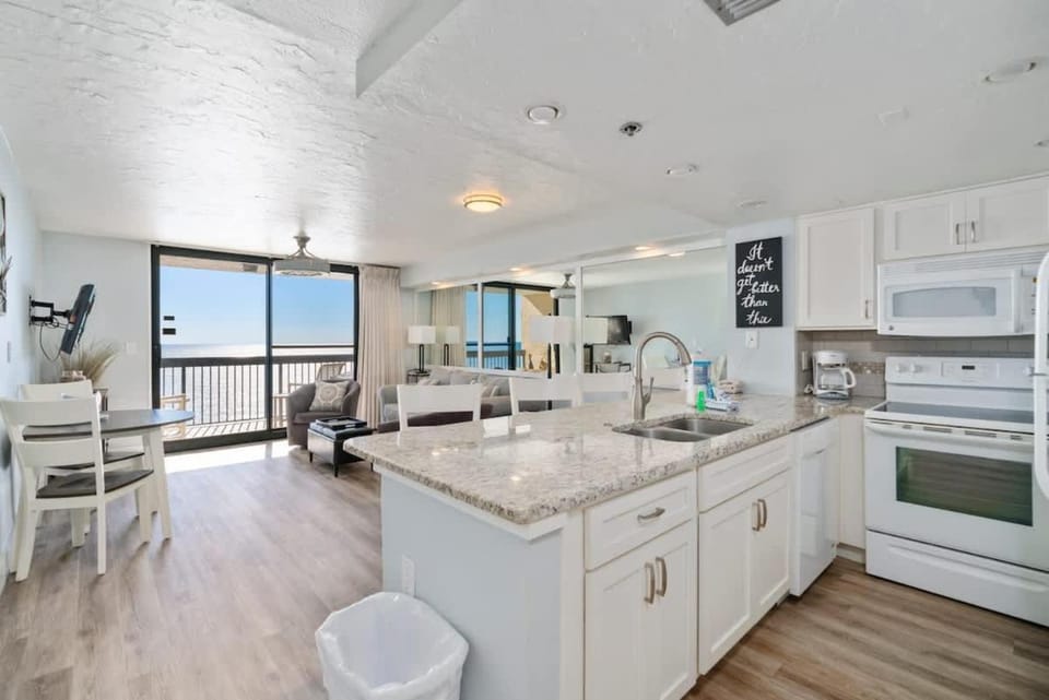 SunDestin Resort Unit 1710 House in Destin