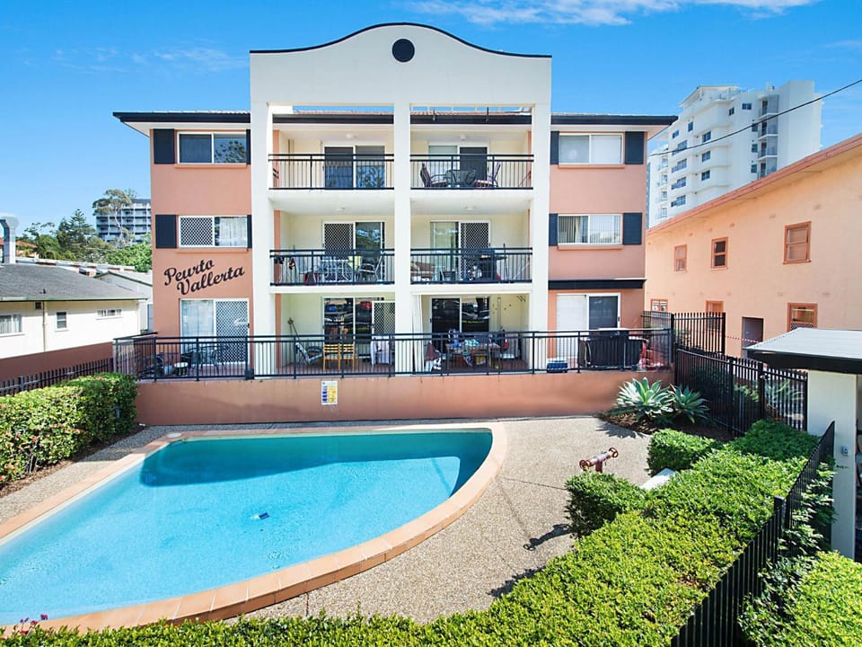 Property building, Swimming pool