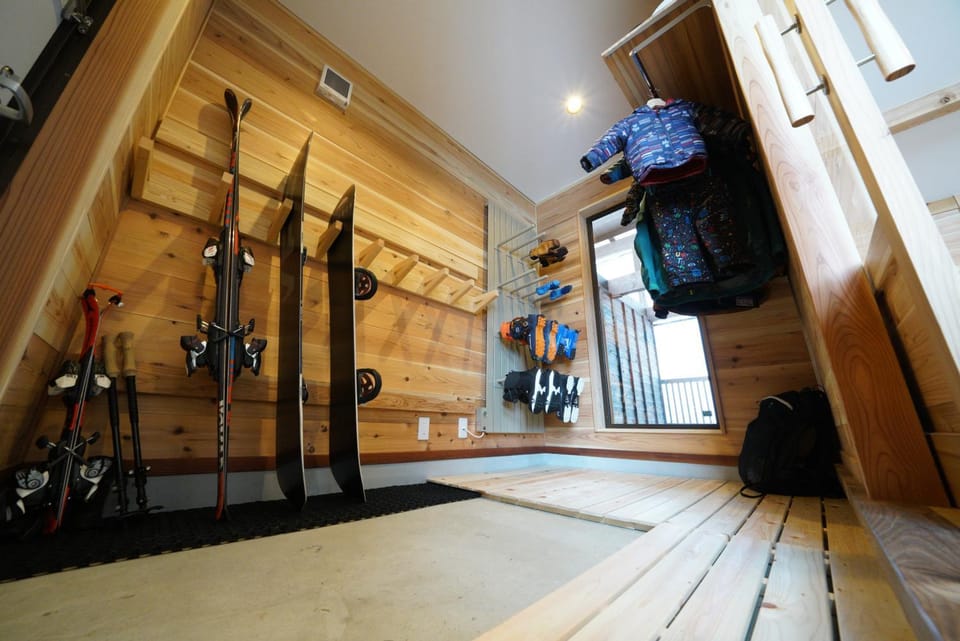 Tombi Lodge Chalet in Nagano Prefecture