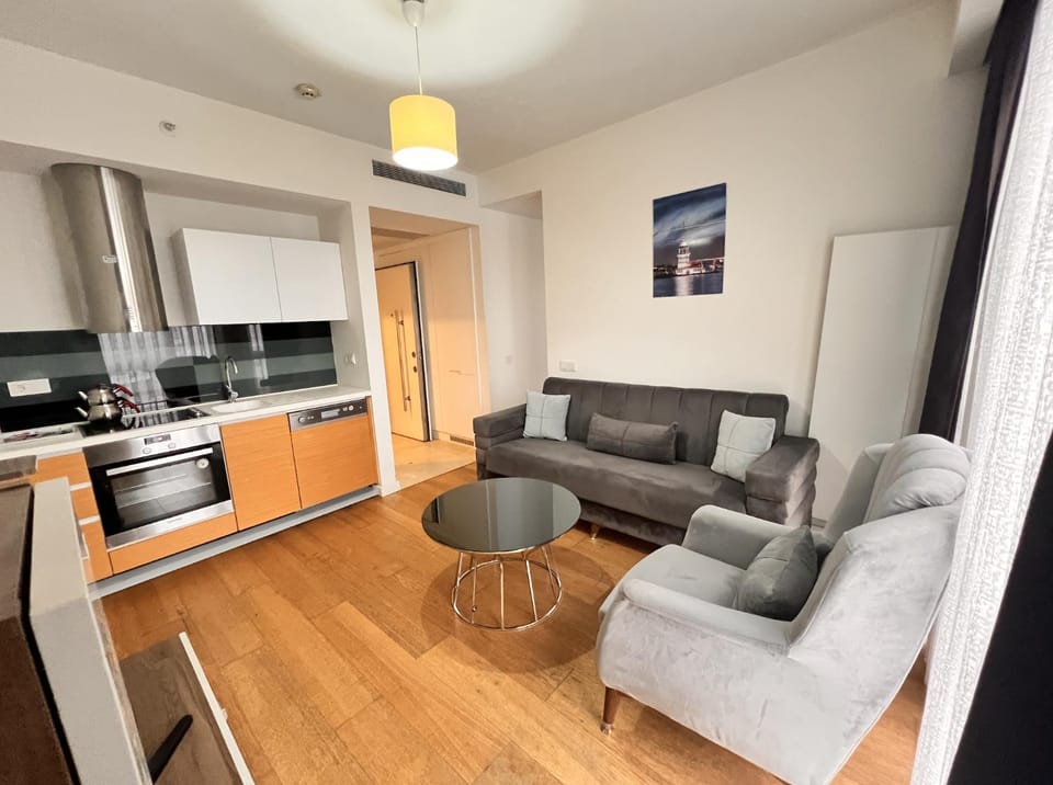 Divan Residence - Güneşli Near Ataköy Metro Station Apartment in Istanbul
