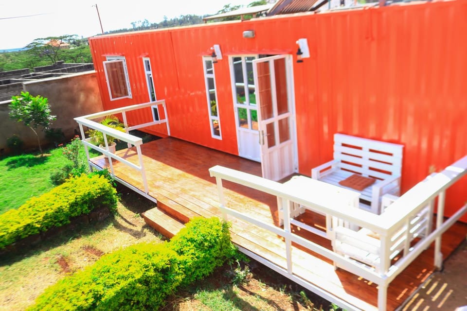 The Red Container-Off Grid Apartment in Kenya