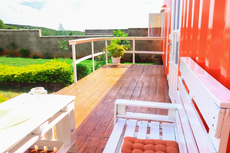 The Red Container-Off Grid Apartment in Kenya