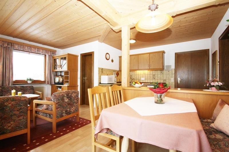Ferienwohnungen Praxenthaler inkl. Chiemgaukarte Apartment in Ruhpolding