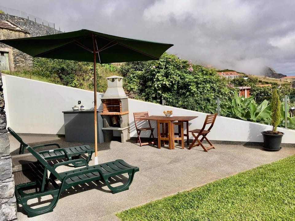 Refúgio de Pedra House in Madeira District