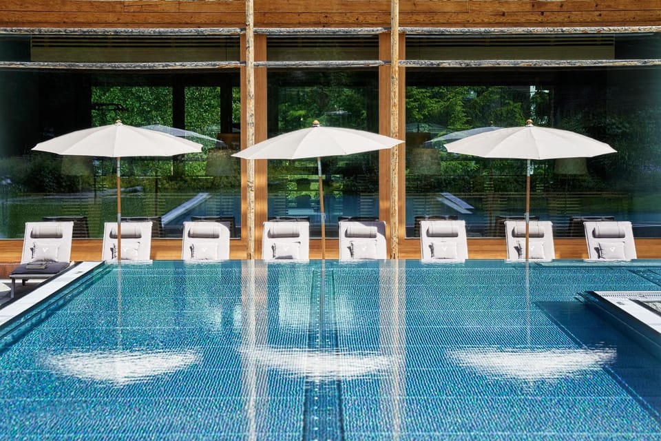 Pool view, Swimming pool