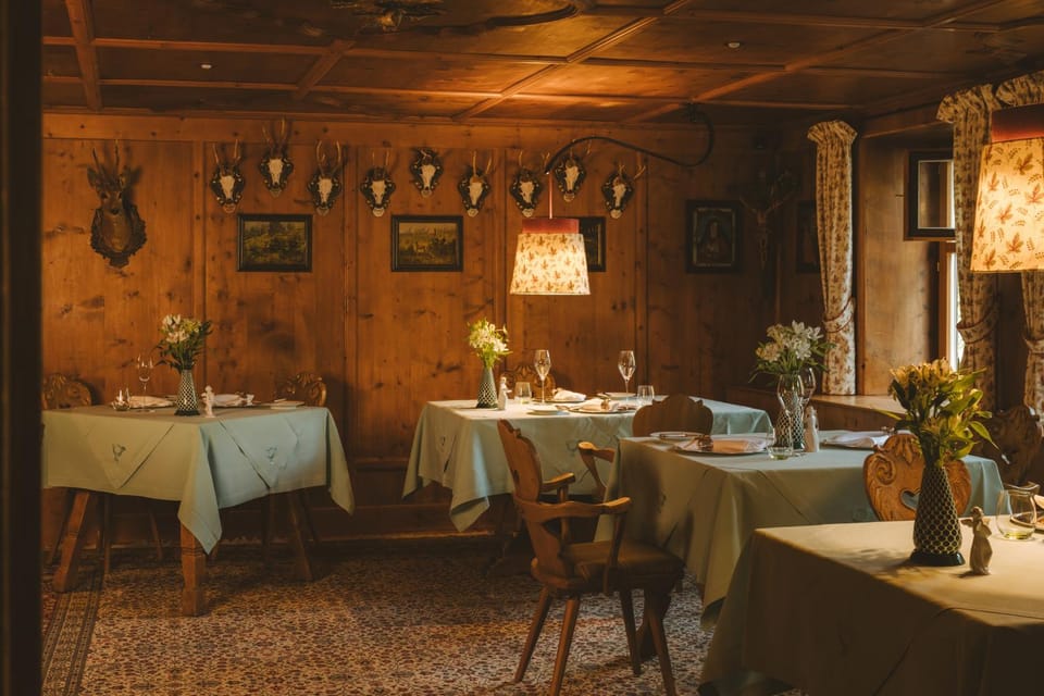 Restaurant/places to eat