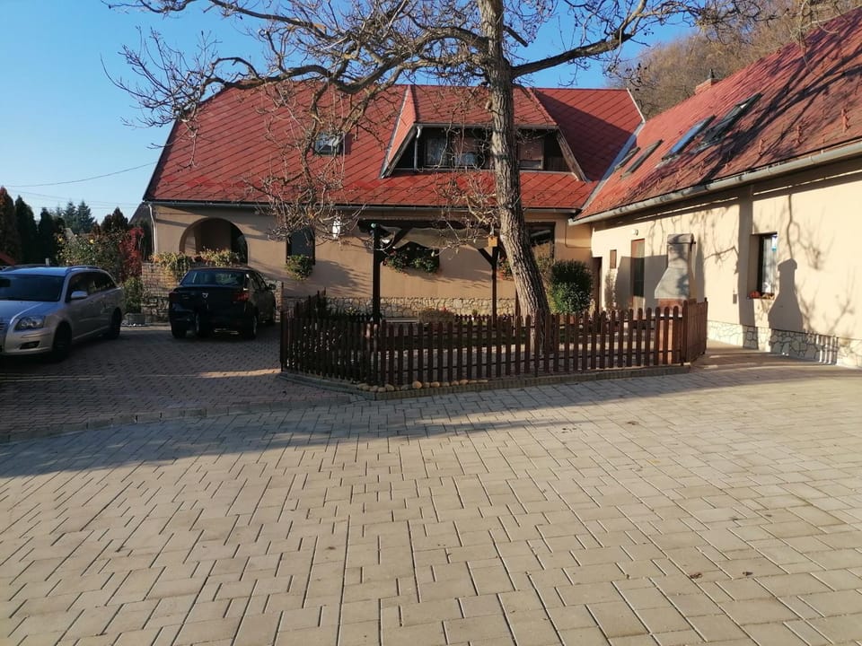 Inner courtyard view