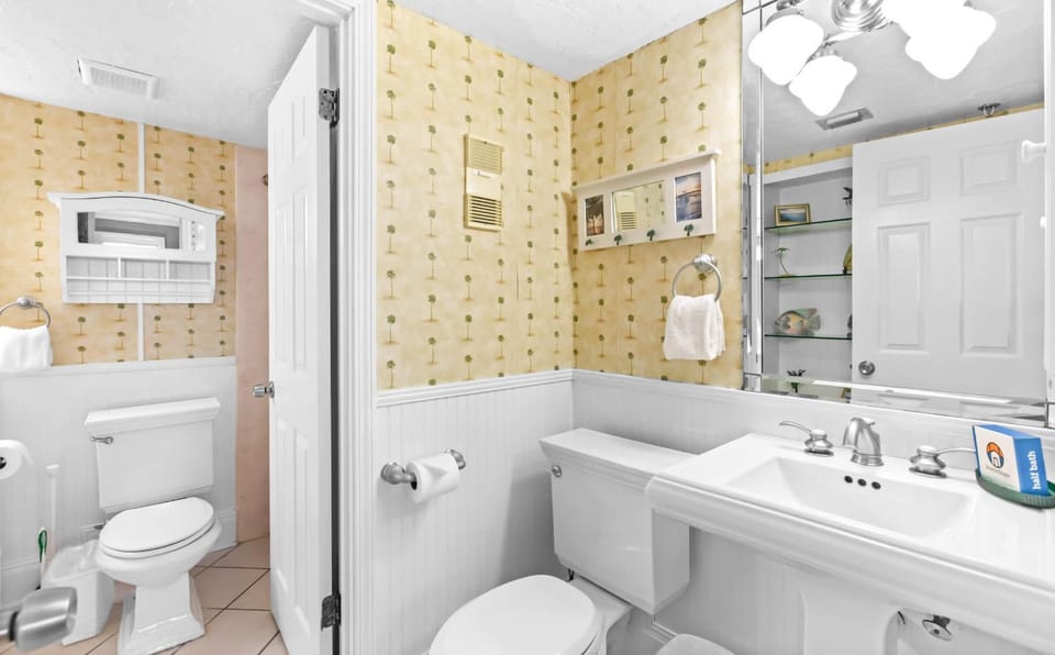 SunDestin Resort Unit 1706 House in Destin