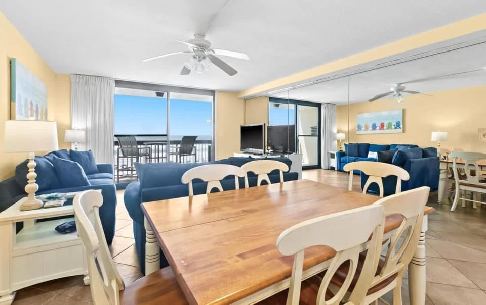 SunDestin Resort Unit 0407 House in Destin