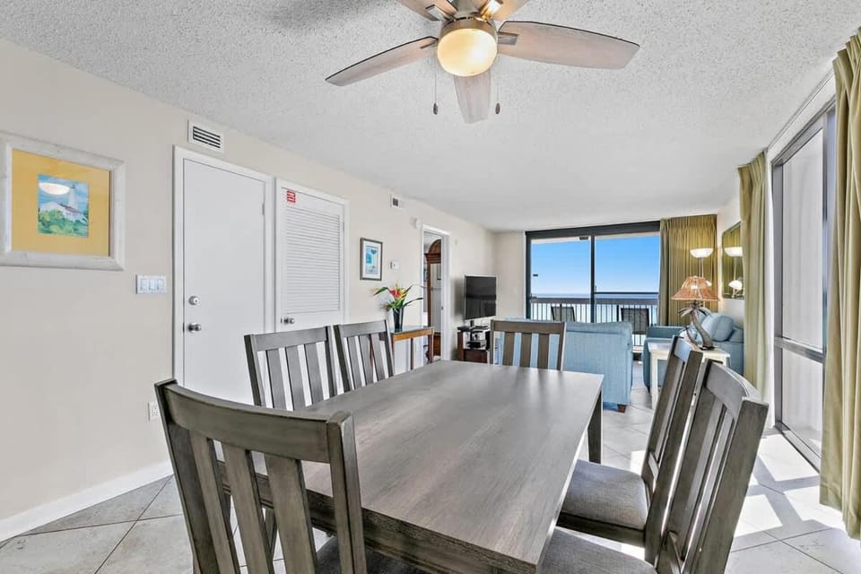SunDestin Resort Unit 0512 House in Destin