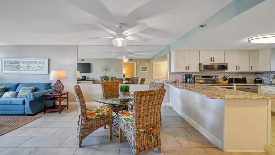 SunDestin Resort Unit 0316 House in Destin