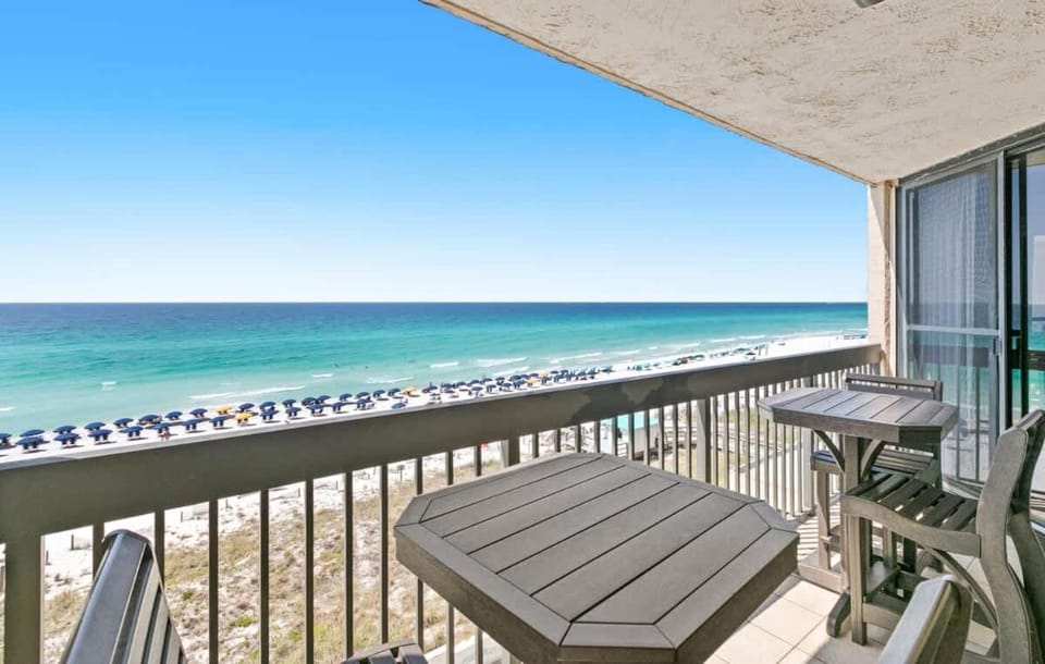 SunDestin Resort Unit 0601 House in Destin