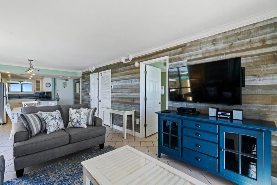 SunDestin Resort Unit 0612 House in Destin
