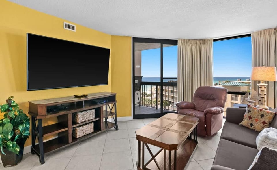 SunDestin Resort Unit 0616 House in Destin
