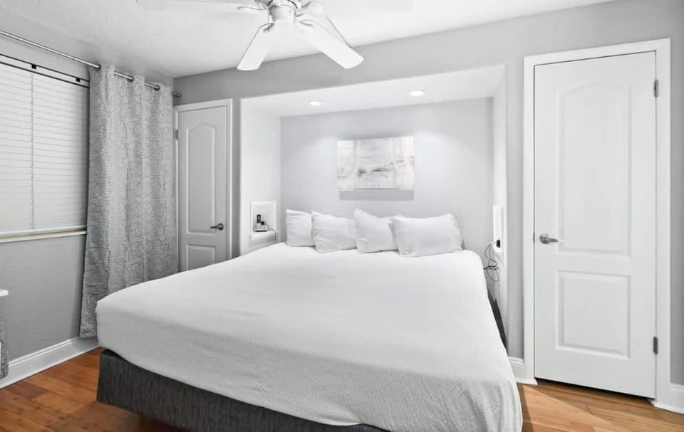 SunDestin Resort Unit 1811 House in Destin