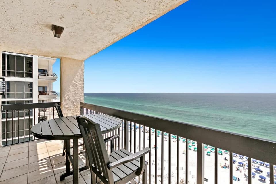 SunDestin Resort Unit 1401 House in Destin
