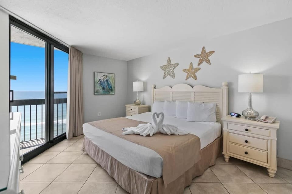 SunDestin Resort Unit 1701 House in Destin