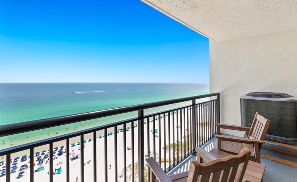 SunDestin Resort Unit 1611 House in Destin