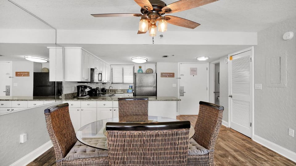 SunDestin Resort Unit 1717 House in Destin