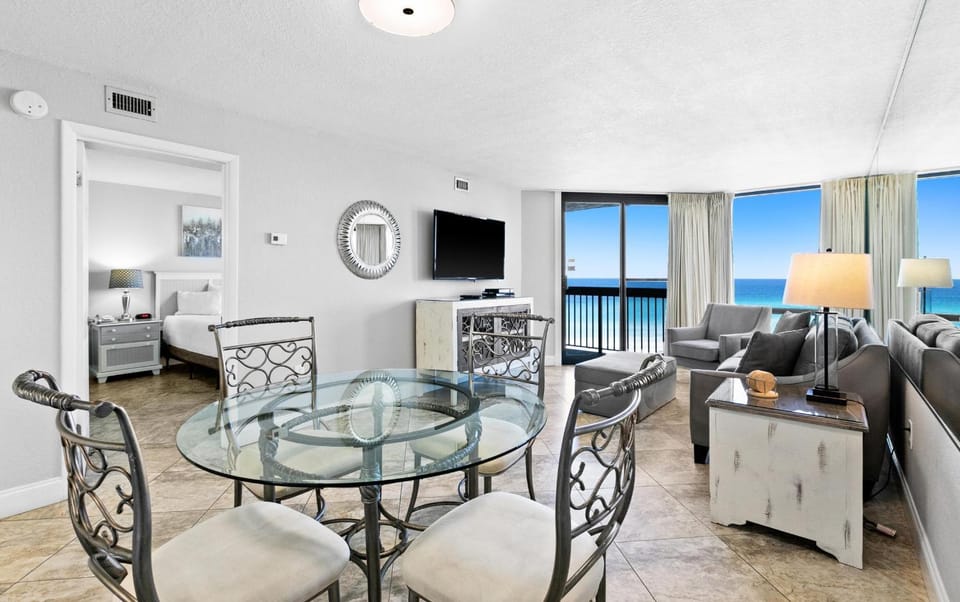 SunDestin Resort Unit 0914 House in Destin