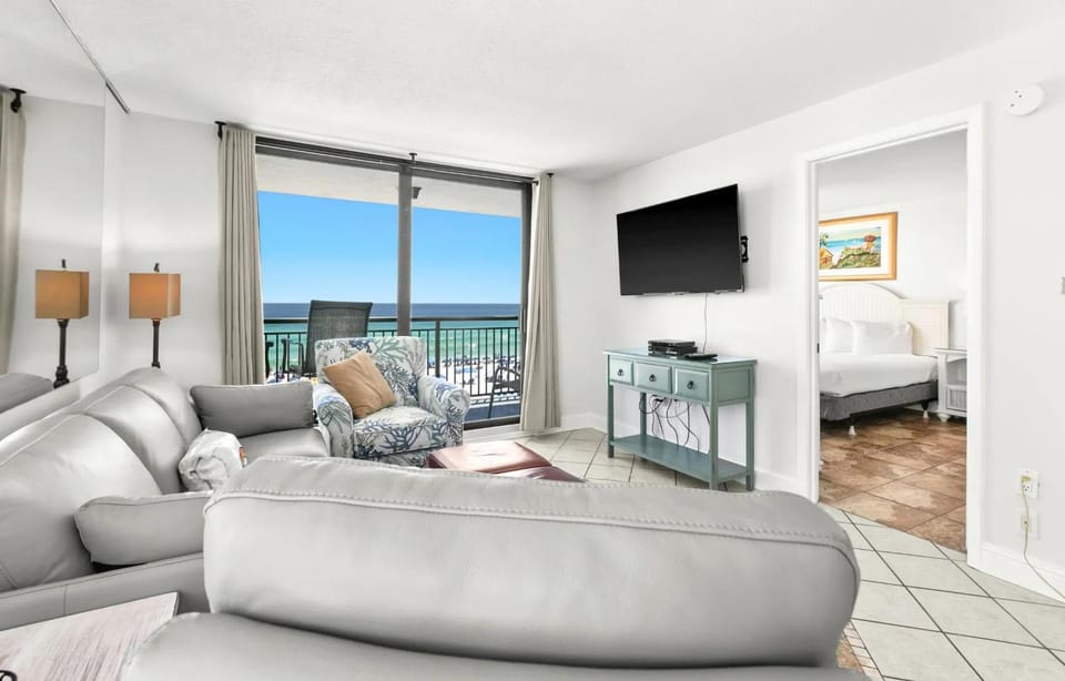 SunDestin Resort Unit 0501 House in Destin