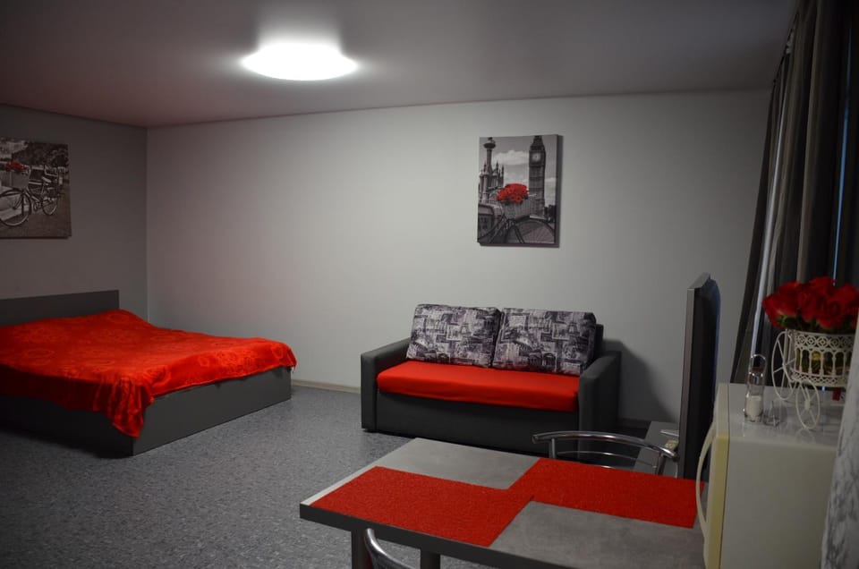 Апартаменти по проспекту Поля будинок 90 Apartment in Dnipro