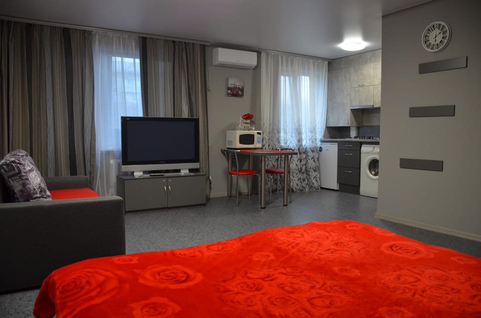Апартаменти по проспекту Поля будинок 90 Apartment in Dnipro