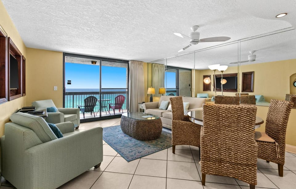 SunDestin Resort Unit 0904 House in Destin